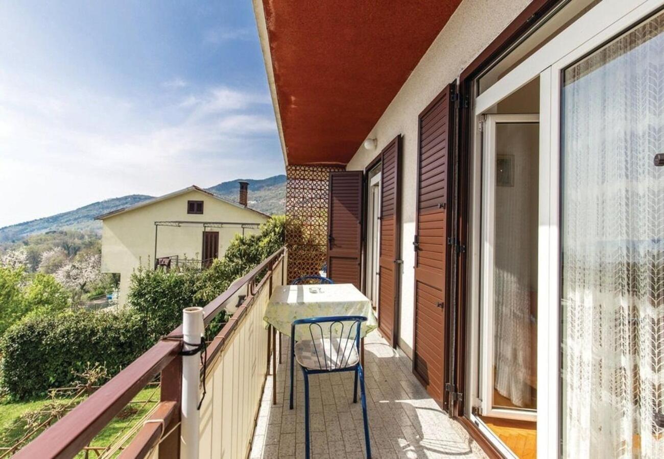 Apartment Dari 로브란 외부 사진
