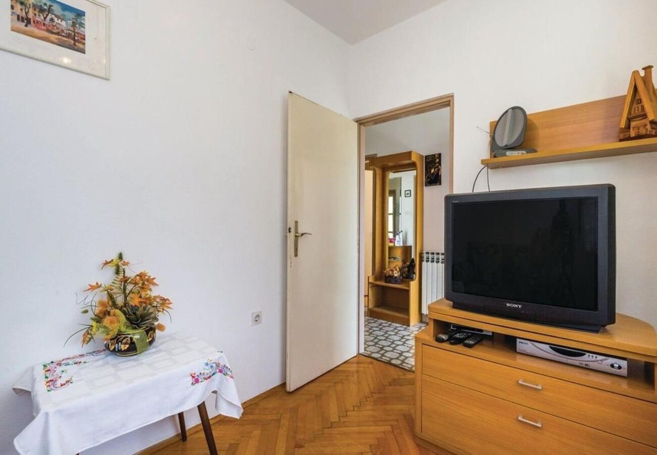 Apartment Dari 로브란 외부 사진